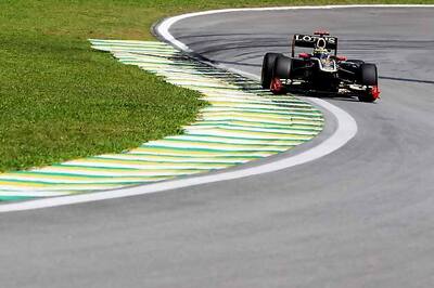 Renault unveil 2014 V6 Formula 1 engine