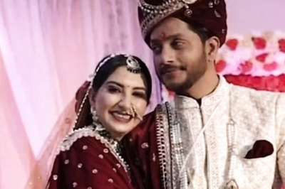 Balika Vadhu Fame Hansi Parmar Shares Wedding Pic With Boyfriend Akash Srivastava