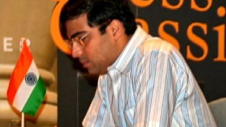 Anand shocked by Carlsen, slumps to joint fourth