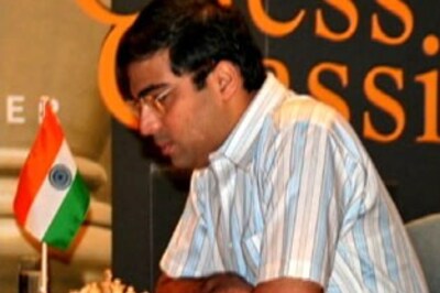 Anand shocked by Carlsen, slumps to joint fourth