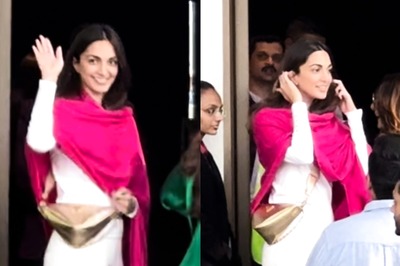 Kiara Advani Waves At Paps, Flaunts Million-Dollar Smile As She Leaves For Jaisalmer; Watch