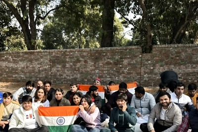 Protesting Wrestlers Spend Night at Temple, Eat Prasad for Breakfast; Reach Jantar Mantar Again