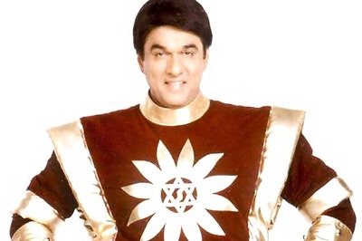 Can't let Shah Rukh Khan play Shaktimaan, says Mukesh Khanna