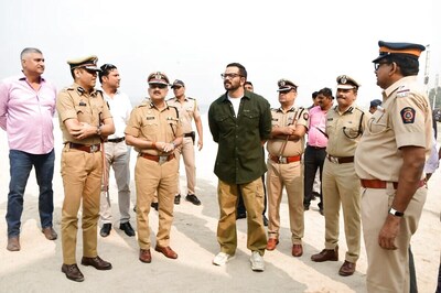 Rohit Shetty Celebrates Birthday At Police Station, Inaugurates Juhu Beach Station; See Pics