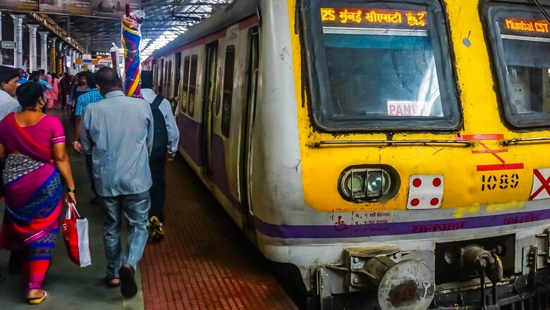 Mumbai: All Students Below 18 to be Allowed on Local Trains, Move to Hasten Reopening of Schools, Colleges