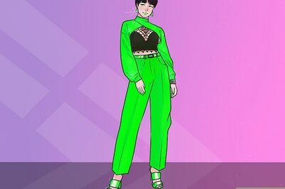 How to Wear Neon Colors