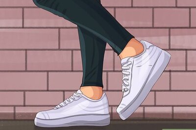 How to Wear White Shoes