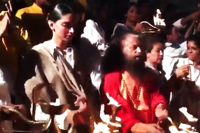 Deepika Padukone Performs Ganga Aarti In Rishikesh, See Pics