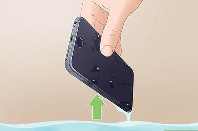 How to Dry Out a Wet iPhone