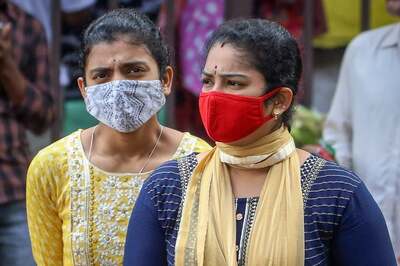 News18 Afternoon Digest: India’s Covid Tally Crosses 4,000-Mark; Kharge Replies to Dhankhar's Invite & Other Stories