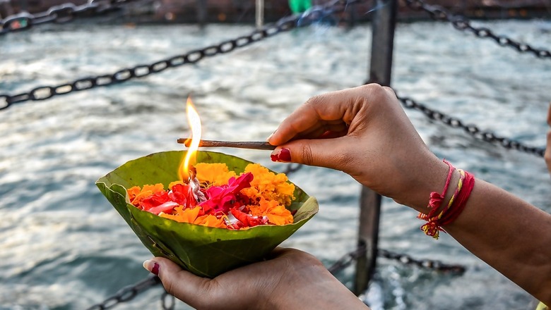 Aaj Ka Panchang, July 10, 2021: Check Out Tithi, Shubh Muhurat, Rahu Kaal and Other Details for Saturday