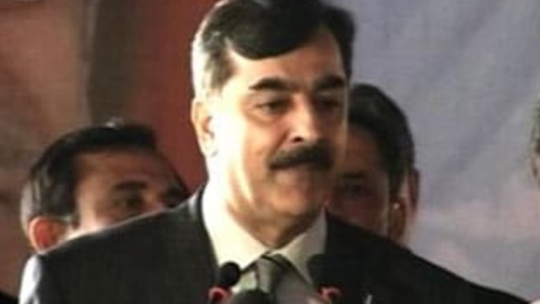 Minister contradicts Pak PM, says FIA not going to India