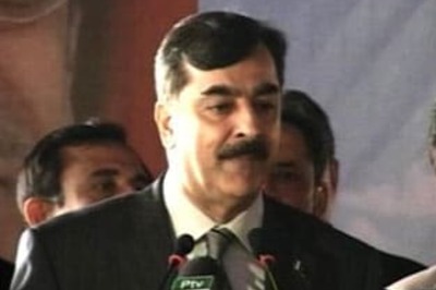 Minister contradicts Pak PM, says FIA not going to India
