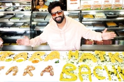 Vicky Kaushal Explores Ahmedabad, Enjoy Gujarati Snacks Before CSK vs GT Finals, Sara Ali Khan MIA