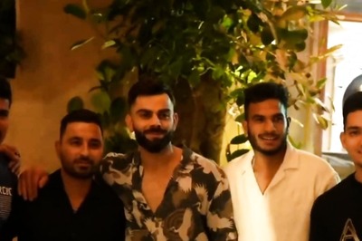 Inside Virat Kohli And Anushka Sharma's Dinner Party For RCB Teammates