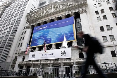 US stock markets to reopen on Wednesday after storm