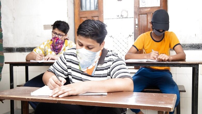 Karnataka SSLC Admit Cards Can't be Denied Due to Non-payment of Fees: Edu Minister