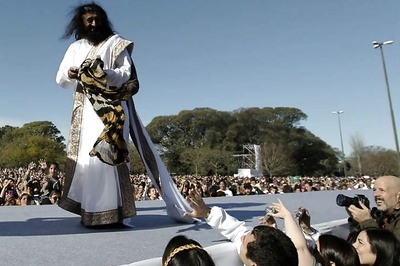 Payment to NGT not a fine, only a compensation, says Sri Sri Ravi Shankar