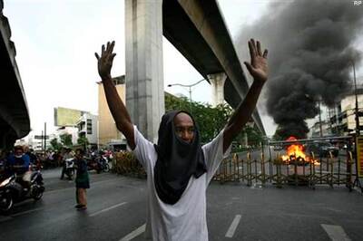 Red Shirts agree for peace talks with Thai govt