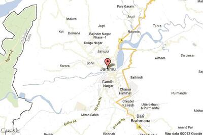 Pakistani troops violate LoC ceasefire again