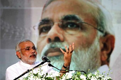 Beware of electing Congress, Modi cautions voters