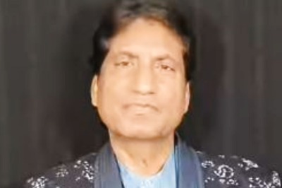 Raju Srivastava's Daughter Reveals 'Daddy Did Not Speak Anything In The Hospital'