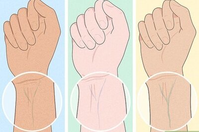 How to Choose a Red Lip Color