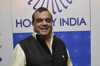 IOA chief slaps Narinder Batra Rs 10 crore defamation notice