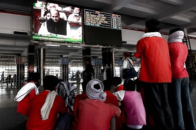 Railwaymen threaten agitation against rollback