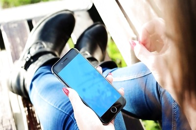 China Teenager Who Called Boyfriend 100 Times A Day Diagnosed With ‘Love Brain’