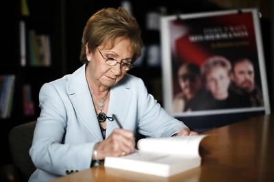 Juanita Castro, Fidel's Sister, Will Not Attend Funeral