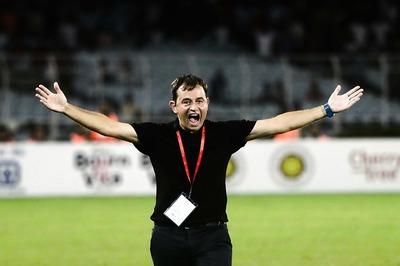 I-League 2019-20-winning Mohun Bagan Coach Kibu Vicuna Set to Join Kerala Blasters