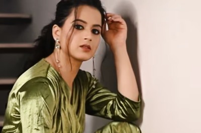 Marathi Actress Prajakta Gaikwad Looks Stunning In This Green Dress, See Pics