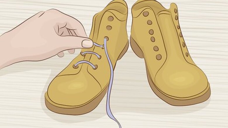 How to Scuff Up New Shoes