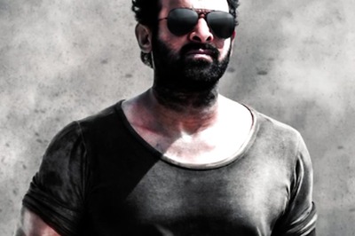 Hrithik Roshan's Fighter Gets New Release Date, Prabhas’ Salaar to Get Solo Run