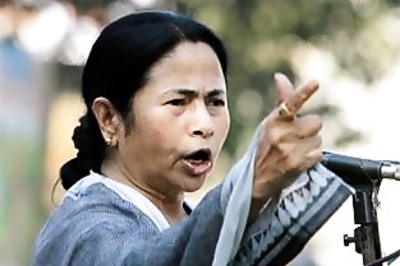 Mamata, UPA can't agree on fight against Naxals
