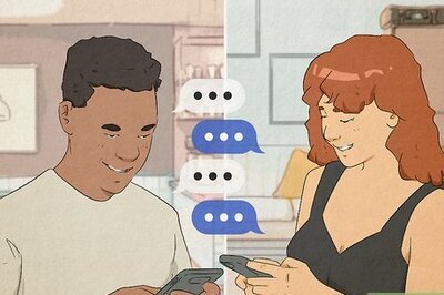 How Often Should You Text Someone You're Dating?