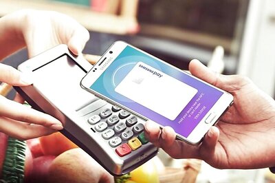 Samsung seeks to push into mobile payments to spark consumer interest, compete with Apple