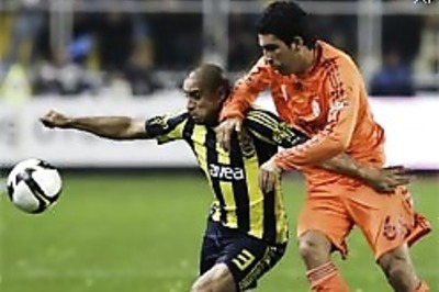 Soccer legends Dunga, Cafu to play in Kolkata