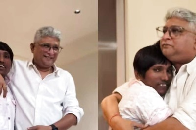 Watch: Kedar Shinde Gifts Gold Petal To Bigg Boss Marathi 5 Winner Suraj Chavan