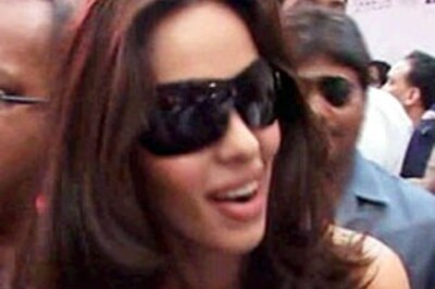 Hollywood names milkshake after Mallika Sherawat