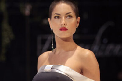 Gossip: Barbara Mori loses her passport