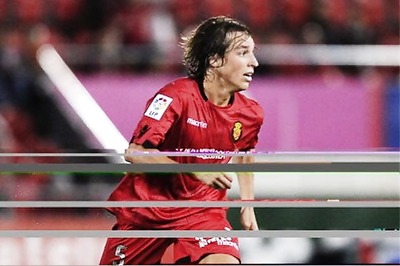 Villarreal reinforce squad for La Liga return