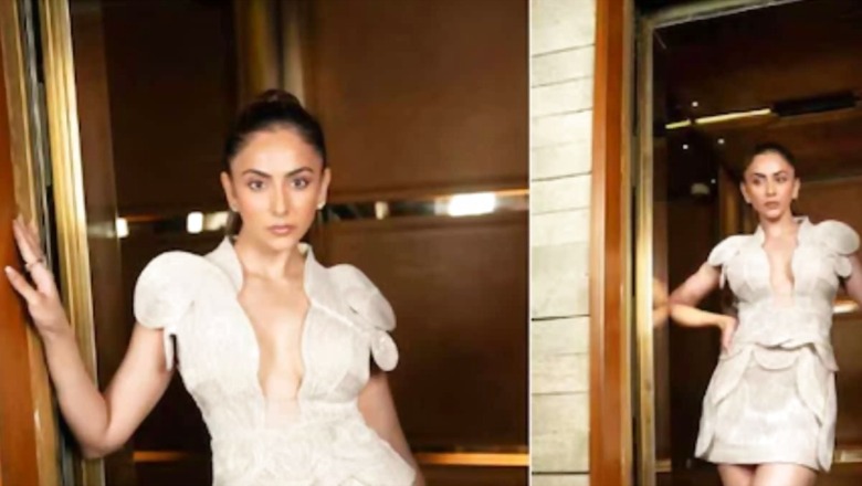 Rakul Preet Singh's Chikankari Kurta Is A Must-Have In Your Summer Wardrobe
