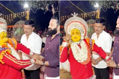 Kantara Star Rishab Shetty Immerses Himself In Bhoota Kola Performance, Video Goes Viral