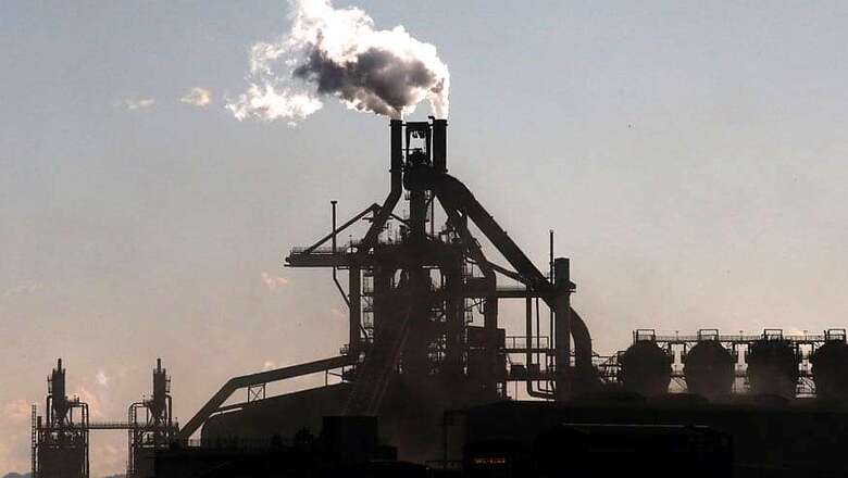 Delhi Civic Bodies Intensify Anti-pollution Drives as GRAP Kicks in, 134 Challans Issued in Two Days