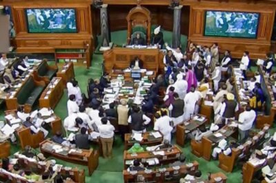 Opposition Walks Out of Lok Sabha as BJP MP Parvesh Verma Leads Motion on President's Speech