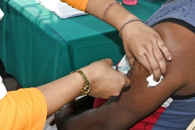 Research Says Universal Vaccination Is Required To Stop Future COVID-19 Waves