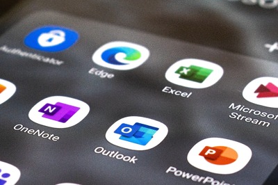 Using Microsoft Outlook? Here's How To Change 'Get Outlook For iOS/ Android' With Your Signature