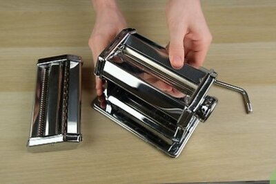 How to Clean a Pasta Machine